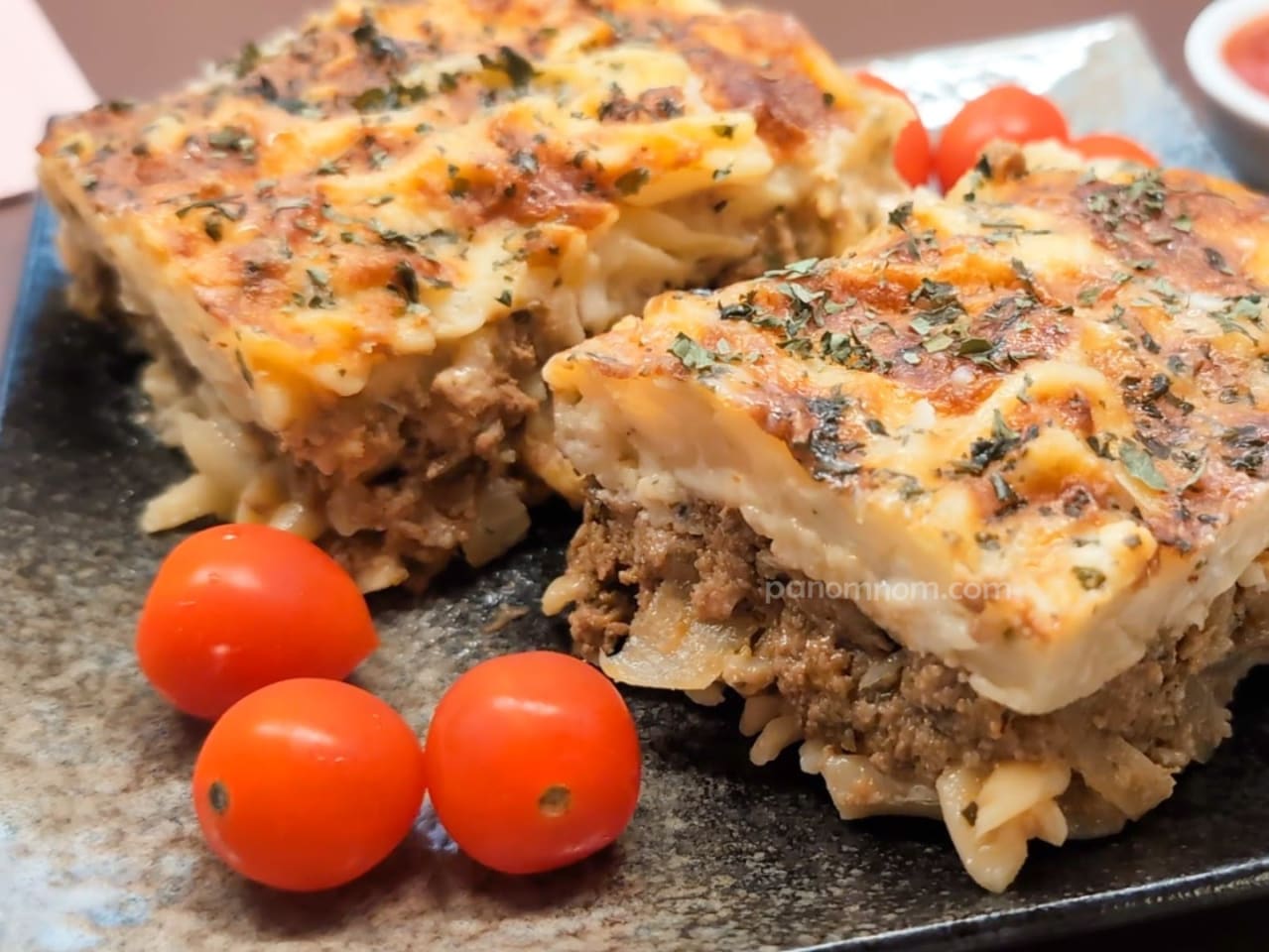 Recipe of Baked Meat Pasta with BBQ Sauce and Cheese
